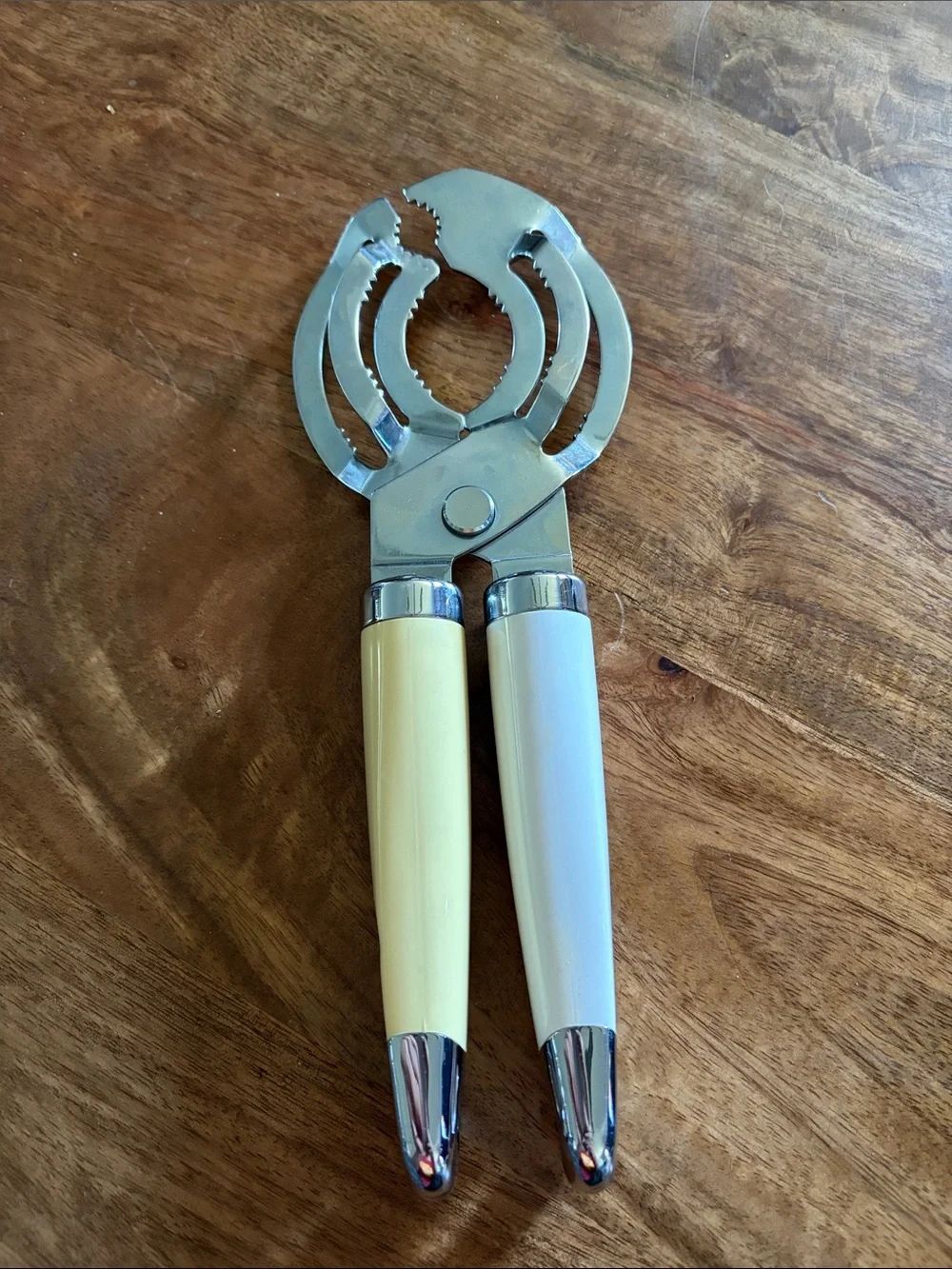 Kitchenid Red Manuel Jar Opener Bottle Opener Rare Discontinued HTF  10”L